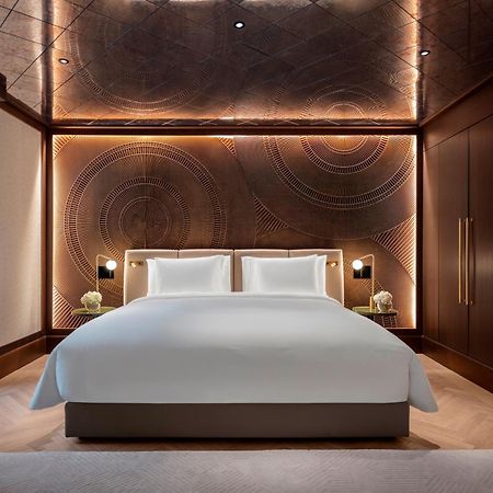 Almanac Palais Vienna Hotel Екстериор снимка A bedroom at The Edition