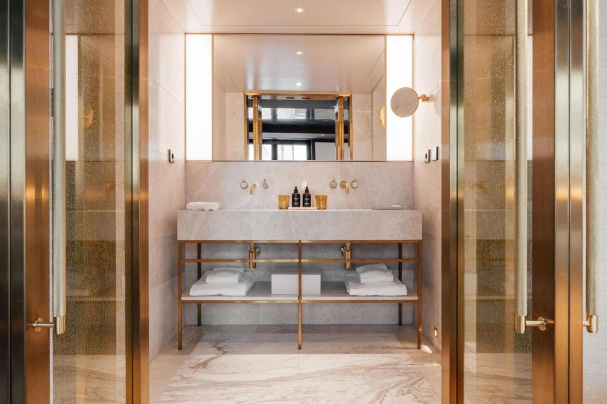 Almanac Palais Vienna Hotel Екстериор снимка Bathroom
